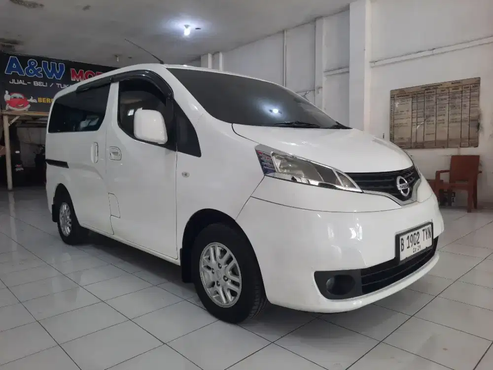 NISSAN EVALIA 1.5 XV AT 2013 PUTIH