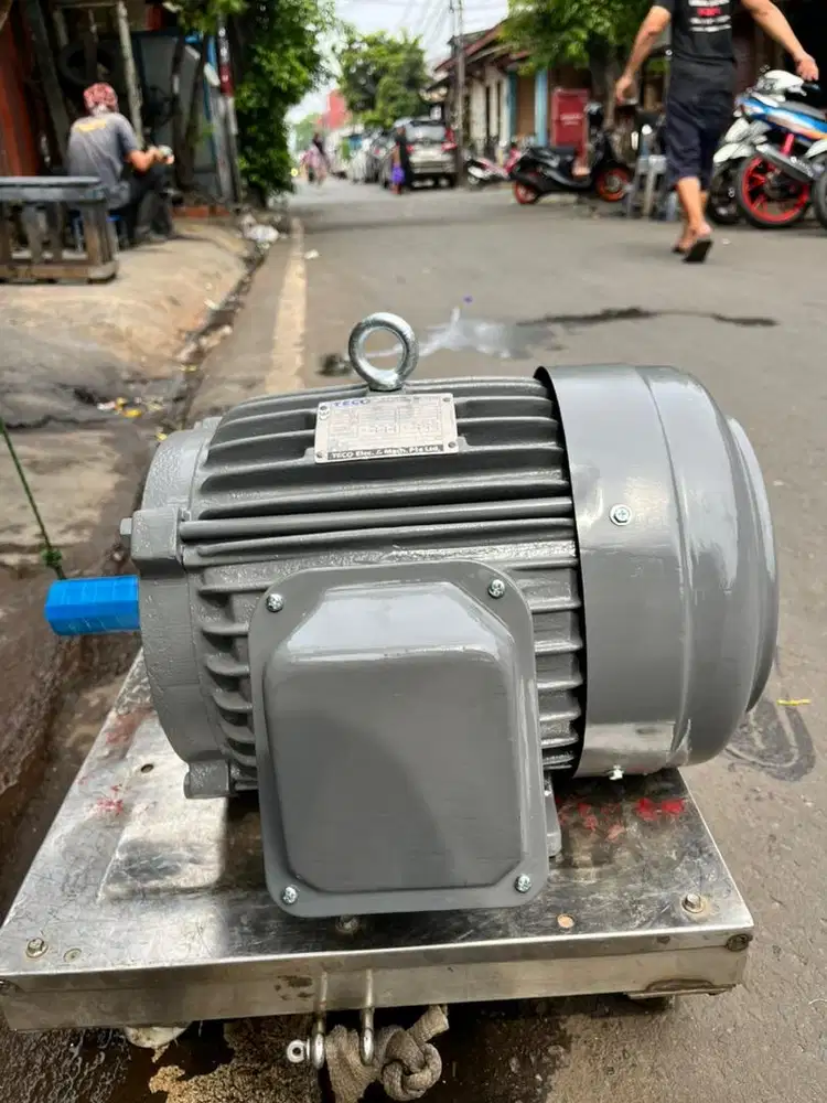 Dinamo merk teco 7.5hp/4p/3phase