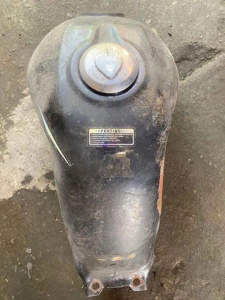 Tangki bahan megapro