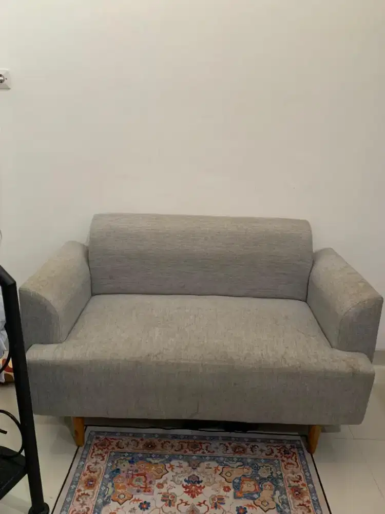 Sofa uk. 140 kondisi 90%