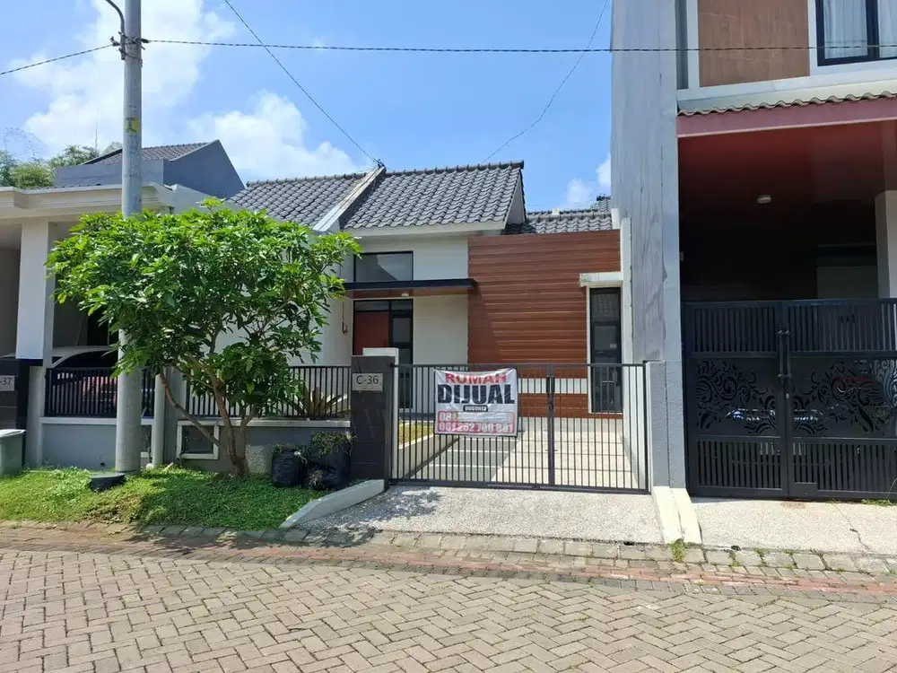 DIJUAL RUMAH RIVERFRONT BLOK C36 SHM