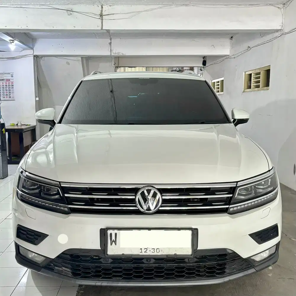 Volkswagen Tiguan 2018 Bensin