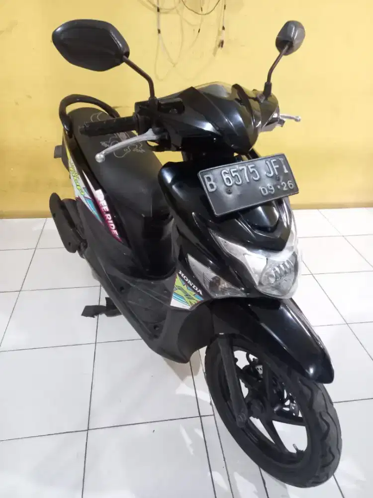 Honda beat pop 2016