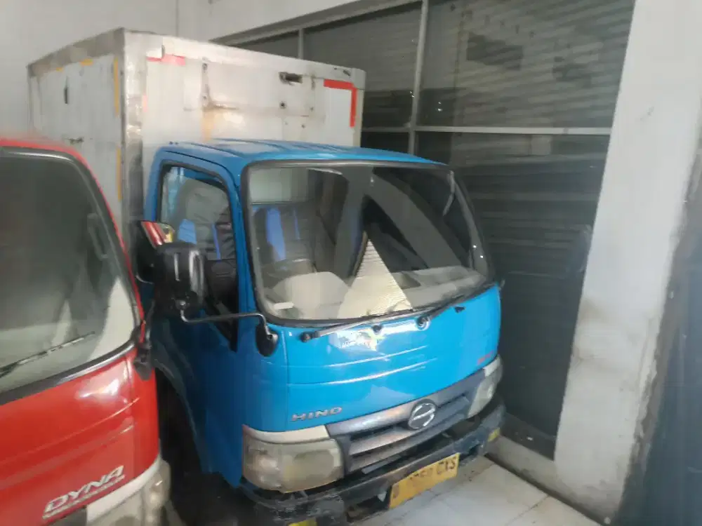 Hino Dutro 110SD Box tahun 2018