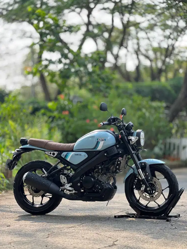 YAMAHA XSR 155 2024 BIRU LOW KM PAJAK ON SUPER MULUS