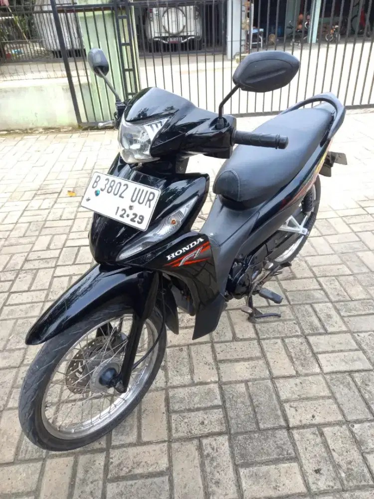 Revo 2019 ss lengkap