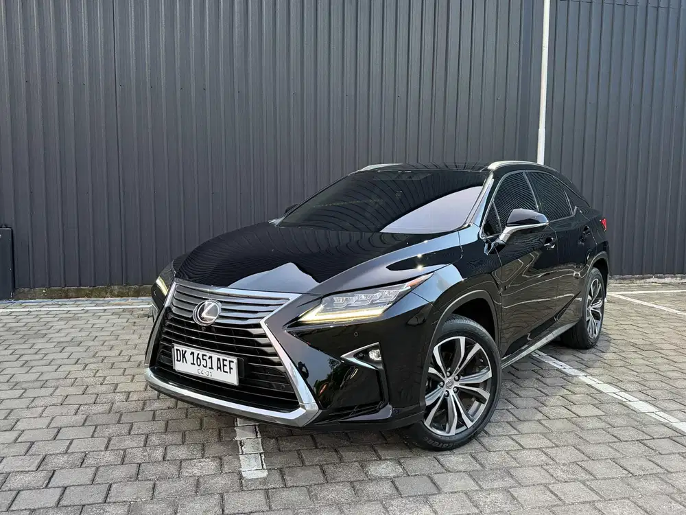 CASH - Lexus RX200t Luxury