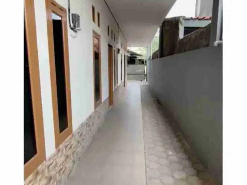 Kontrakan Dijual Jatiwaringin 2Lantai Nego Sampai Deal