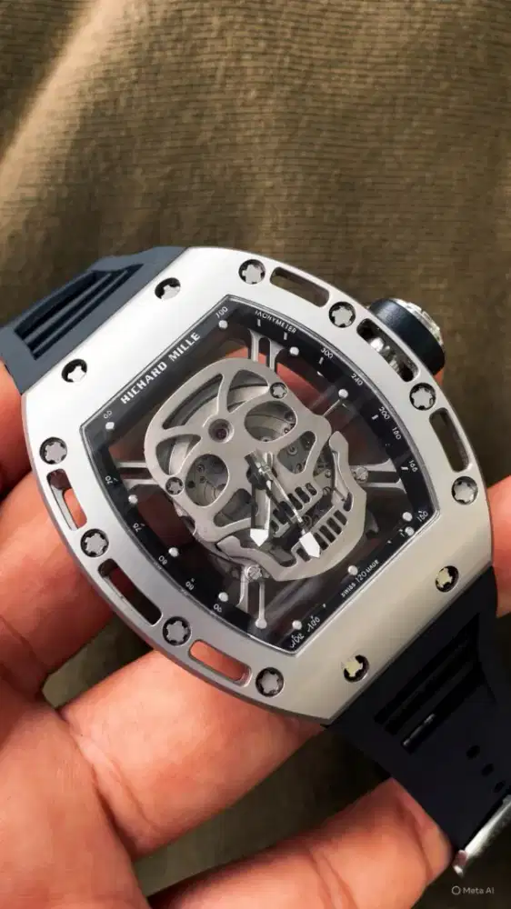 Jam pria RM swiss