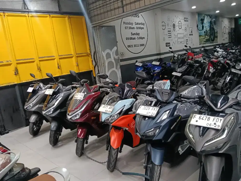 Di jual murah Honda PCX roadsing