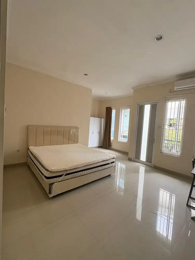 Sewa kamar kost taman ratu