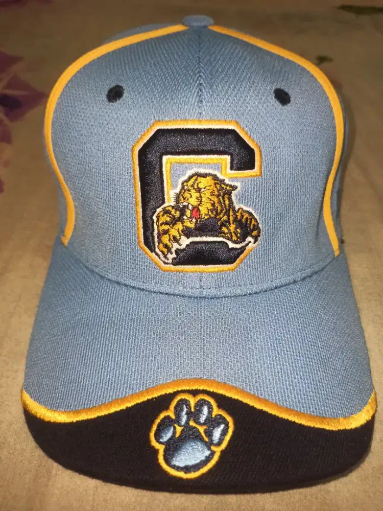 Topi second Cougars Prep Gear