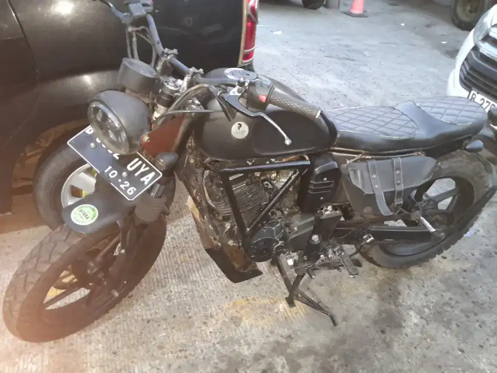 Byson custom harian