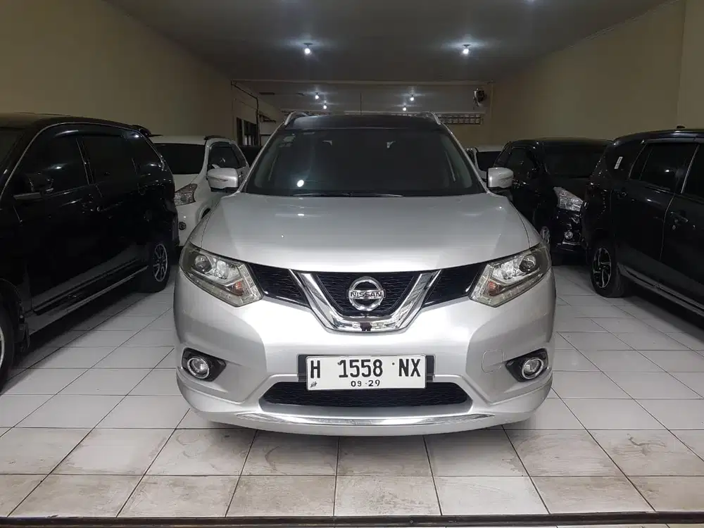 Nissan X-Trail 2015 Bensin