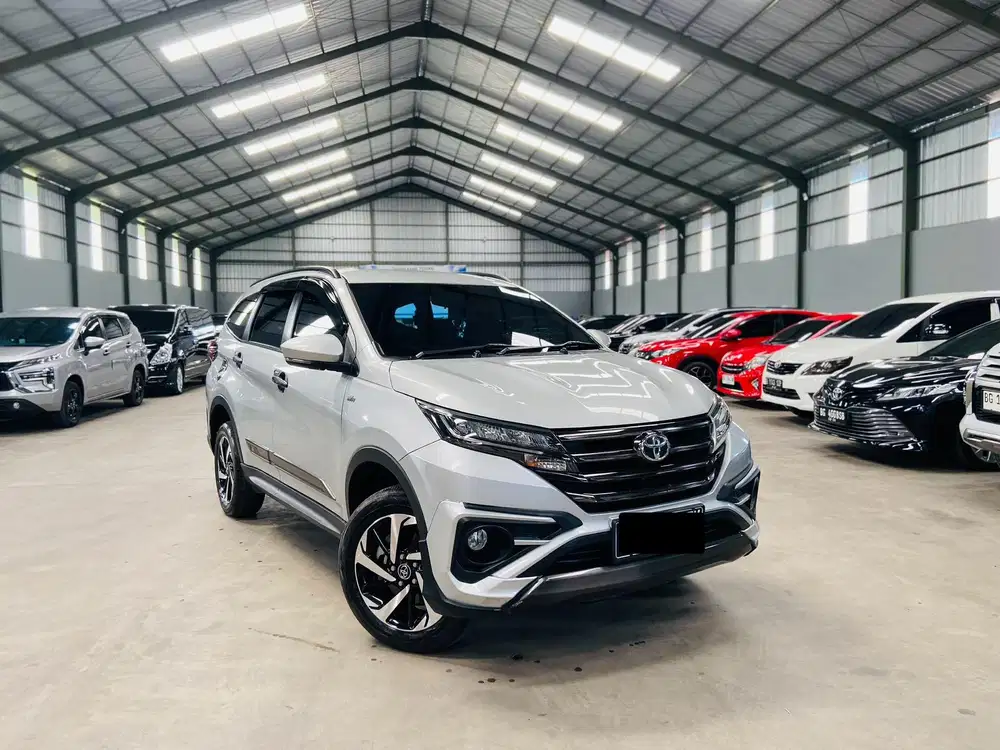 [20RB KM] Toyota Rush 1.5 GR Sport 2021 / 2022 AT Matic, Super terawat