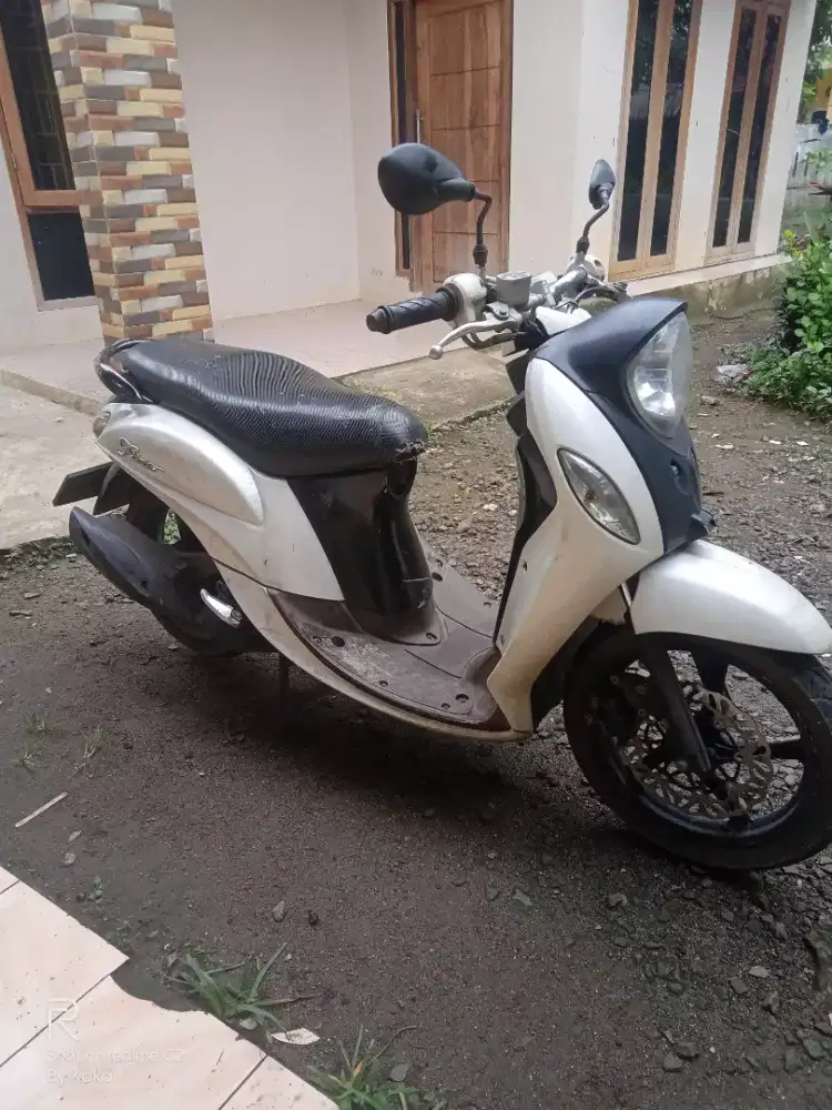 Yamaha fino 2017 lengkap pajak 2020 plat 2022 B Bekasi