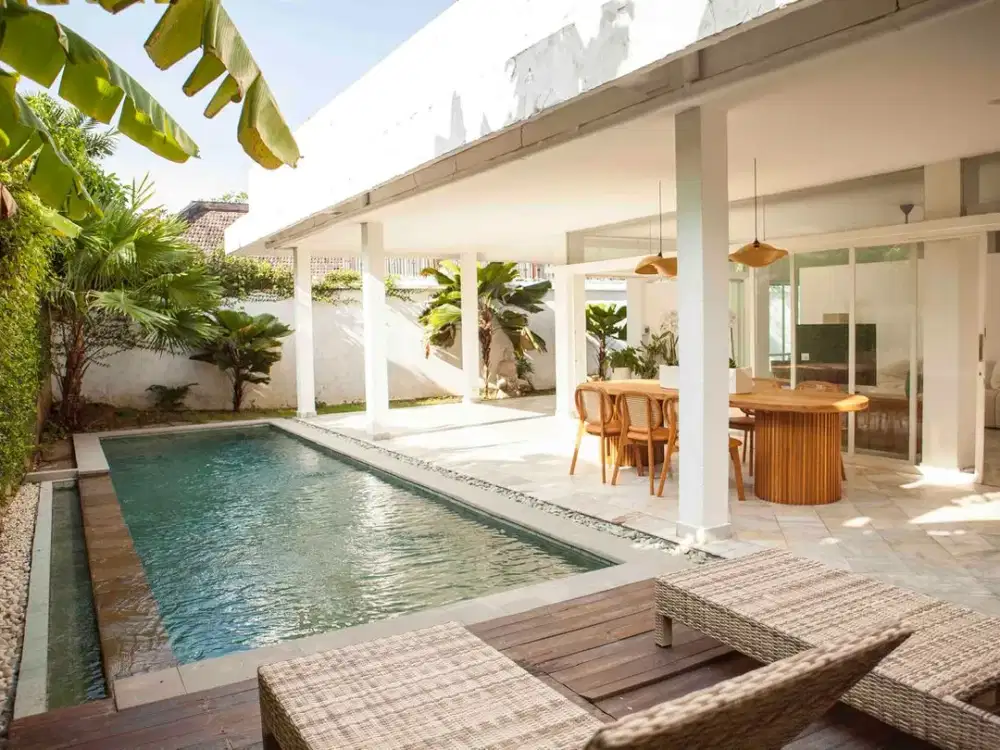 Freehold Villa For Sale in Central Beraban Seminyak Area