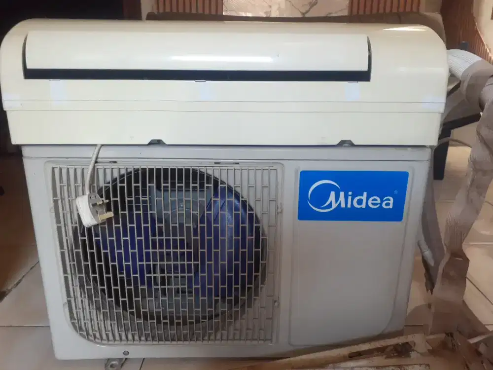 Ace midea kondisi terawat masih bagus