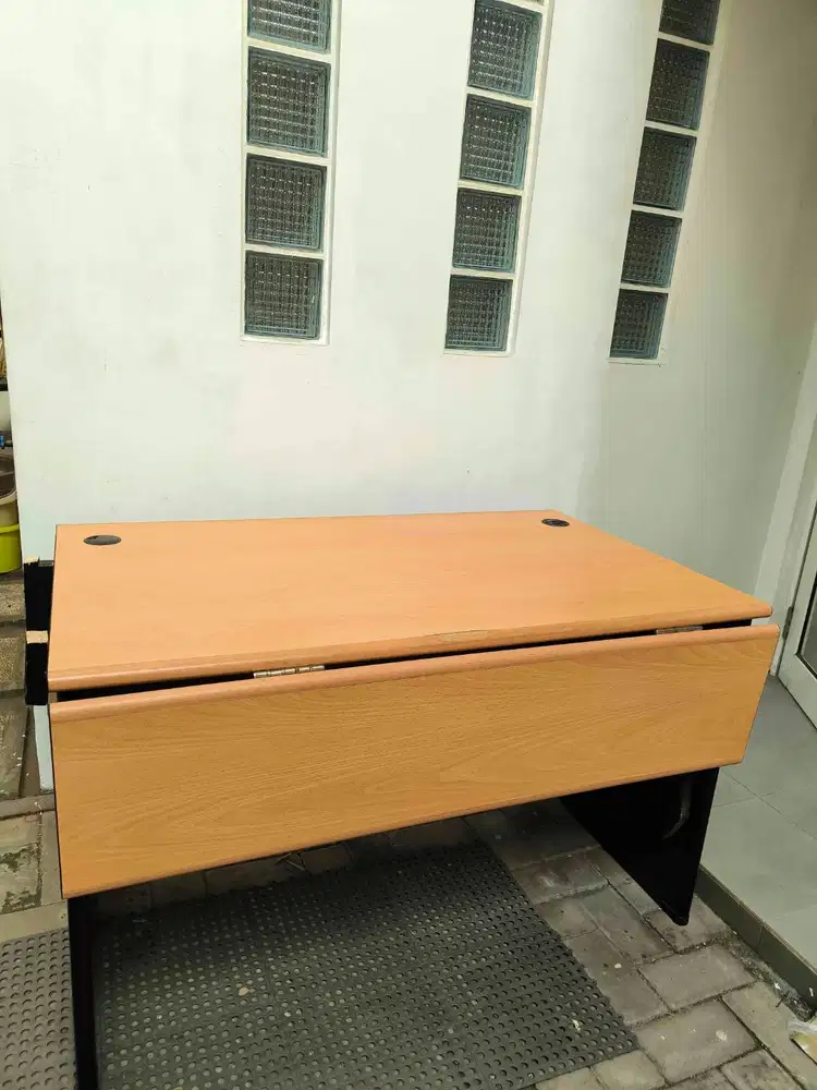Meja Untuk Packing