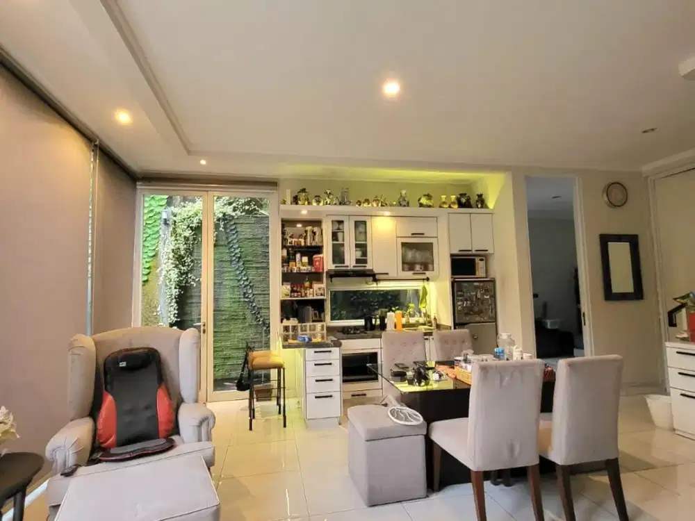 Rumah 4 Kamar Semi Furnished PPJB siap AJB di Bintaro Tangsel