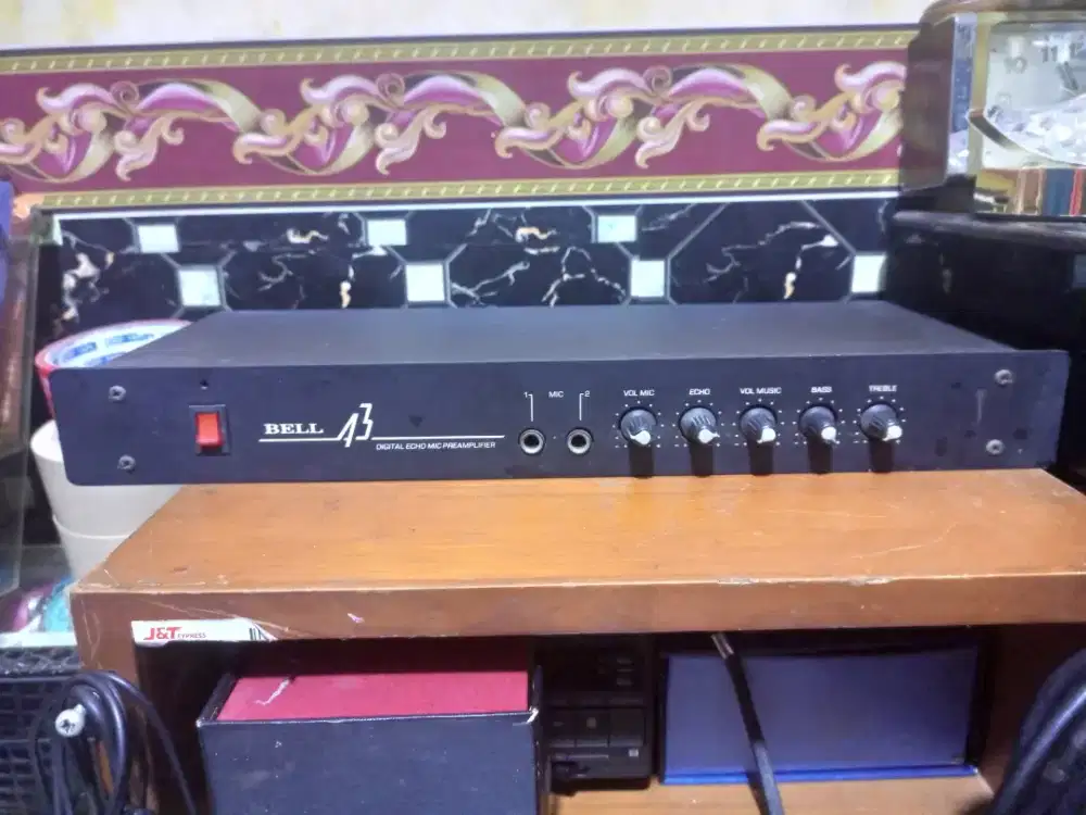 Bell A-3 digital echo mic