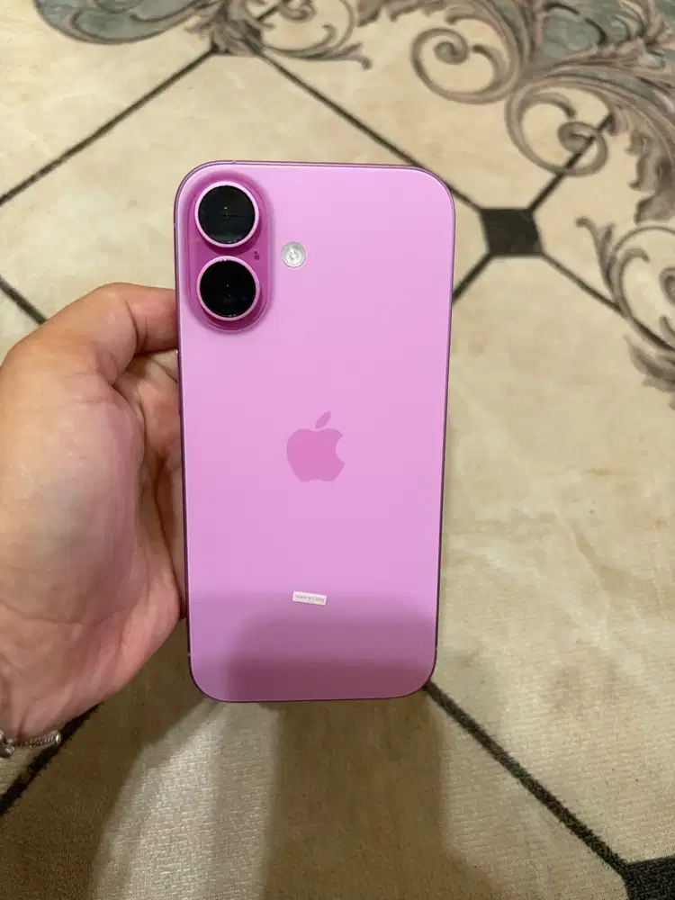 Iphone 16 basic pink 128GB GARANSI ON