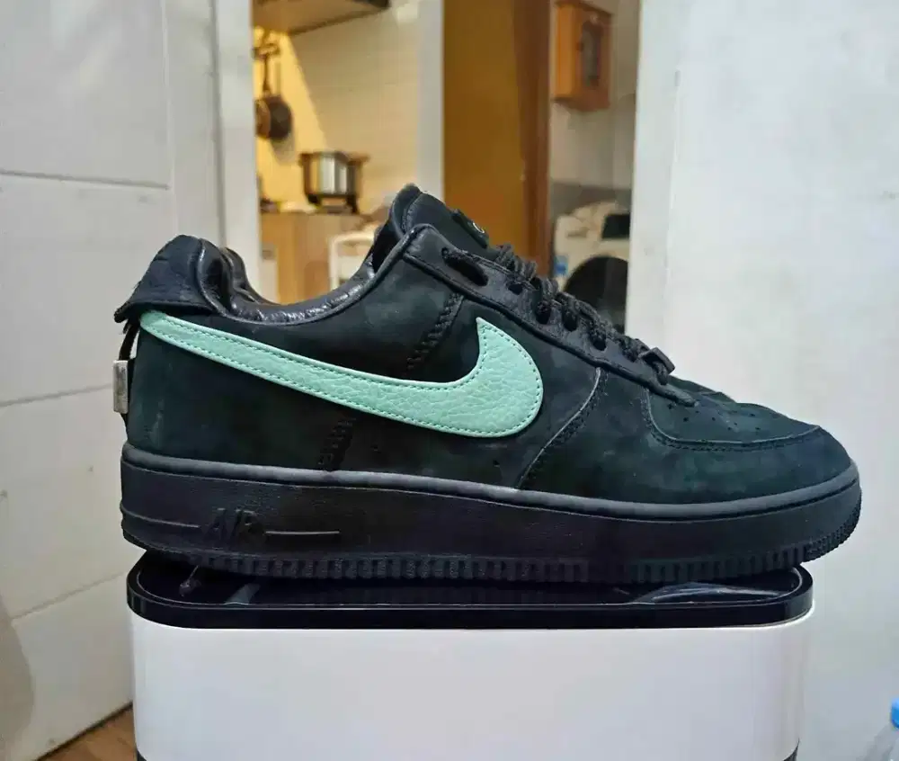 Sepatu Nike AF1 colab tiffany & co