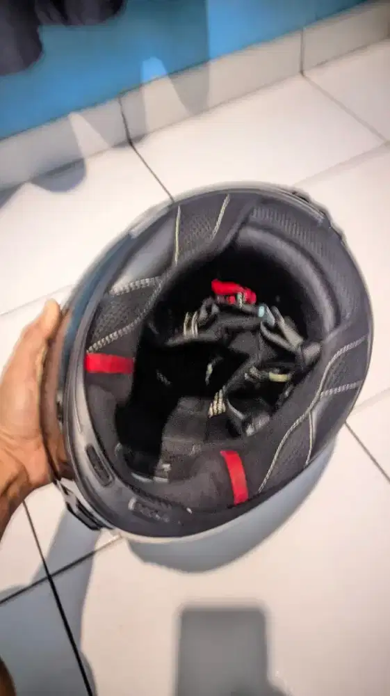 Helm full face NHK hitam ukuran M