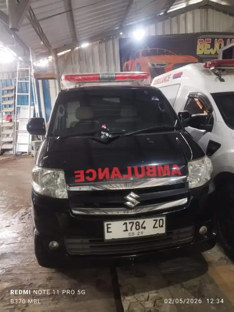 Ambulance APV GX 2018