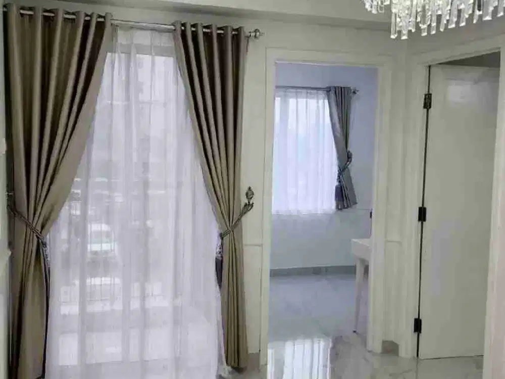 Disewakan Apertmen Royal Mediterania 2+1BR/Lantai bawah/Privete parkir mobil