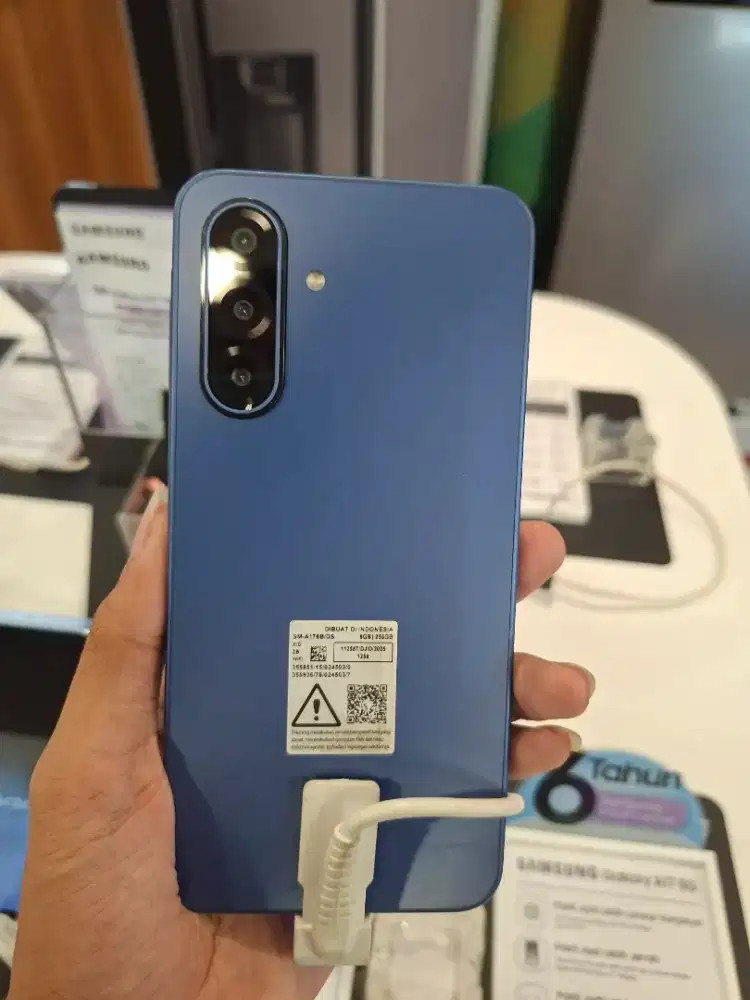 Credit Samsung A17 5G 8+8/256