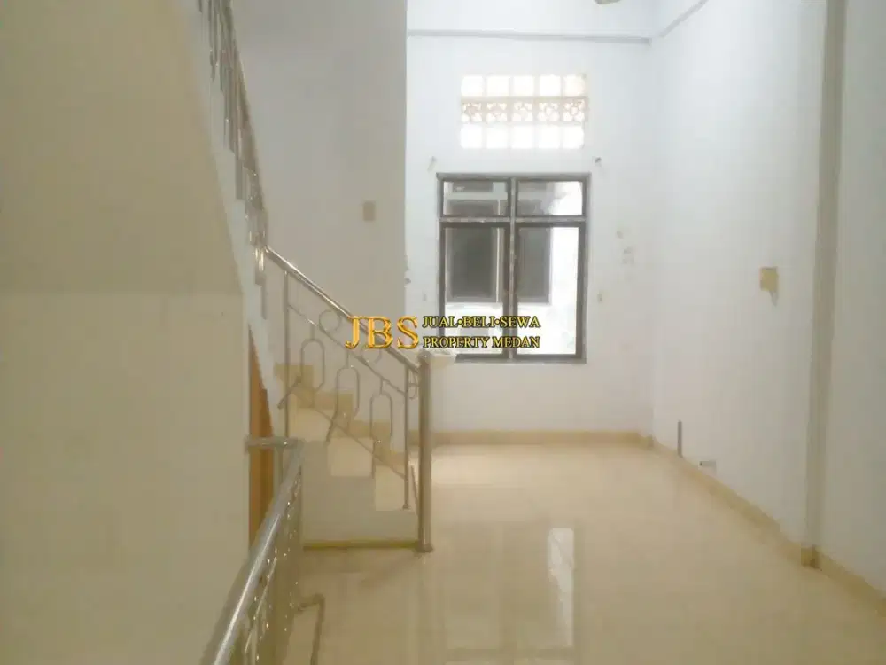 Ruko 3,5 Tingkat Dijual di Komplek Multatuli Indah Blok AA - Medan