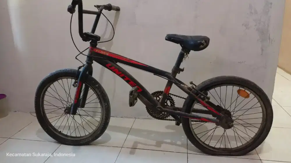 Sepeda BMX United floss