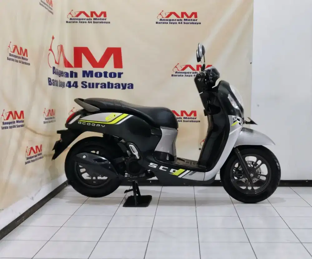Siap pakai Honda Scoopy Sporty tahun 2023 Silver Hitam