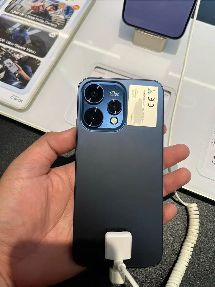 Oppo Reno 15 5G Cicilan Bunga Rendah, Free angsuran 1-2x