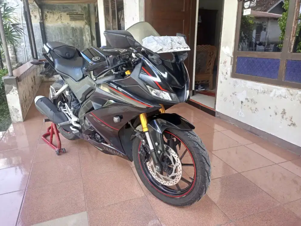 Yamaha R15 V3 2018 istimewa