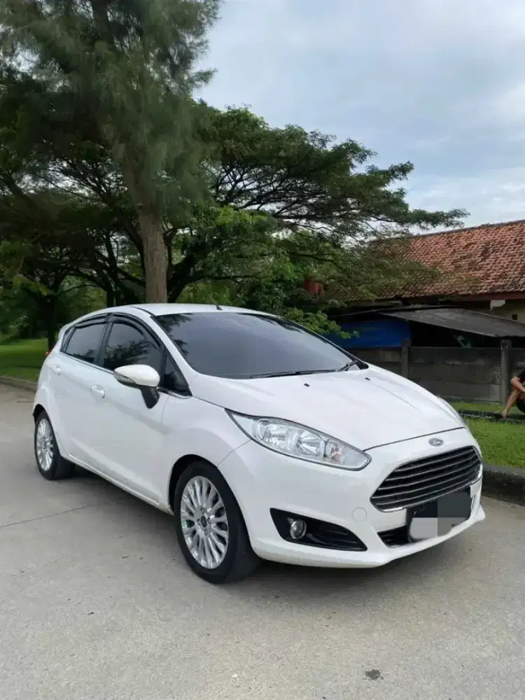 FORD FIESTA 2025