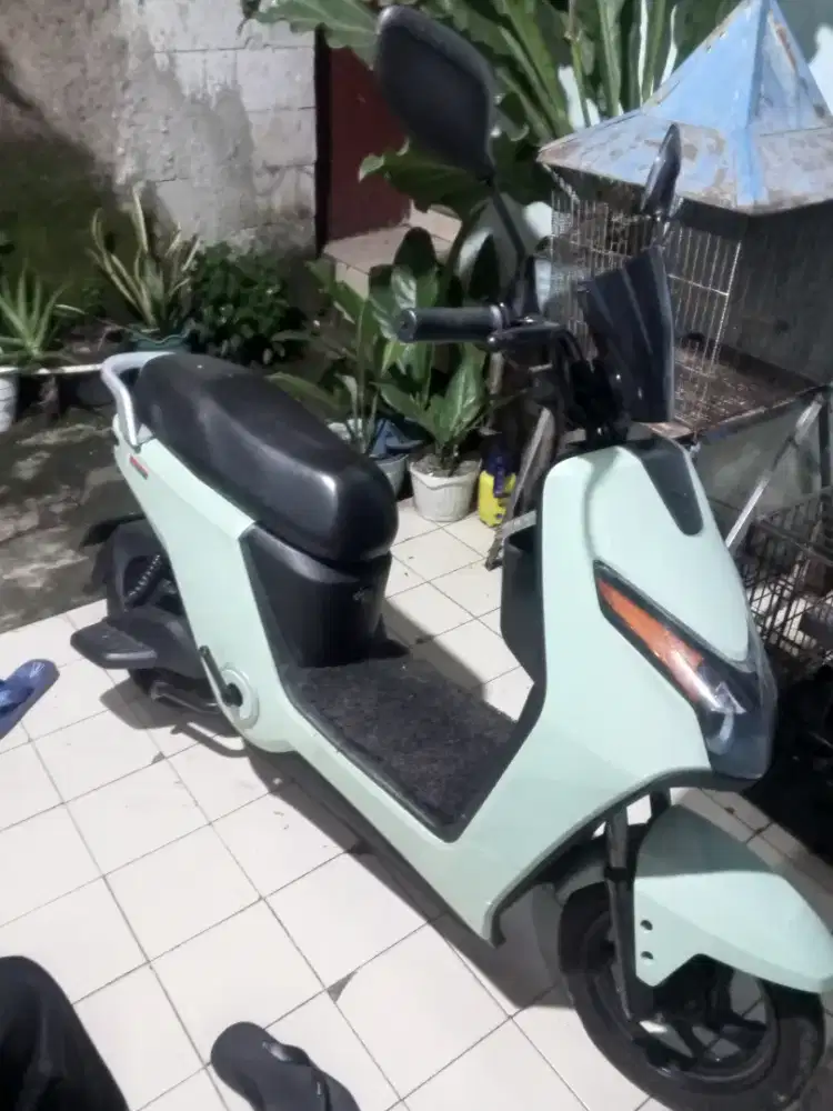 Sepeda listrik uwinfly