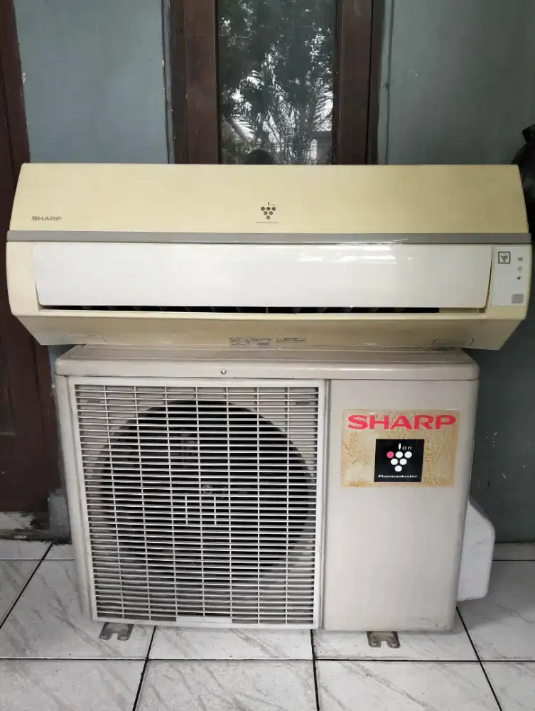 ac split 1/2 pk sharp ful ori bagus,normal