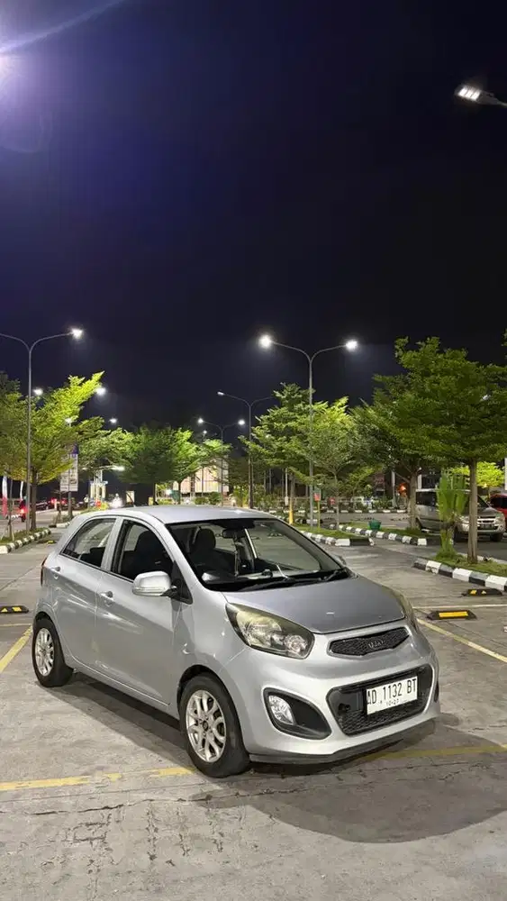 Dijual kia picanto Asli AD tangan pertama dari baru