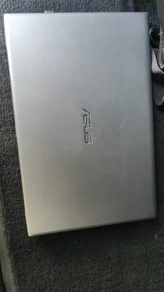 Laptop Asus vivo book 14