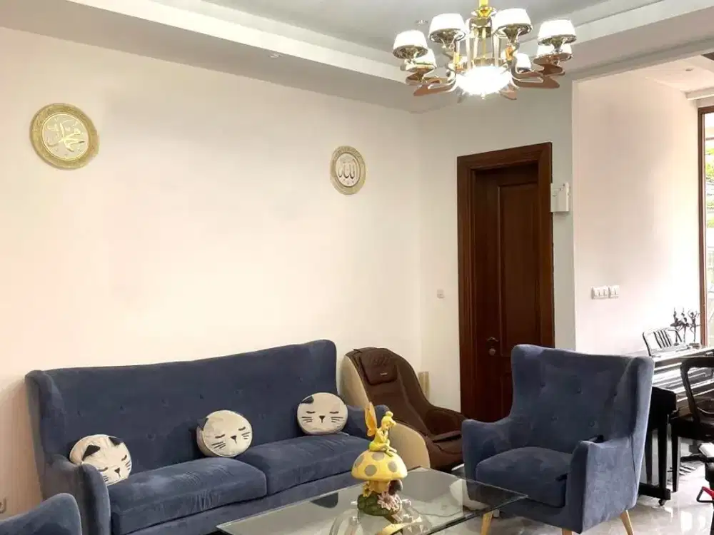 Rumah Semi Furnished 3 Lantai PPJB siap AJB di Bintaro Tangsel