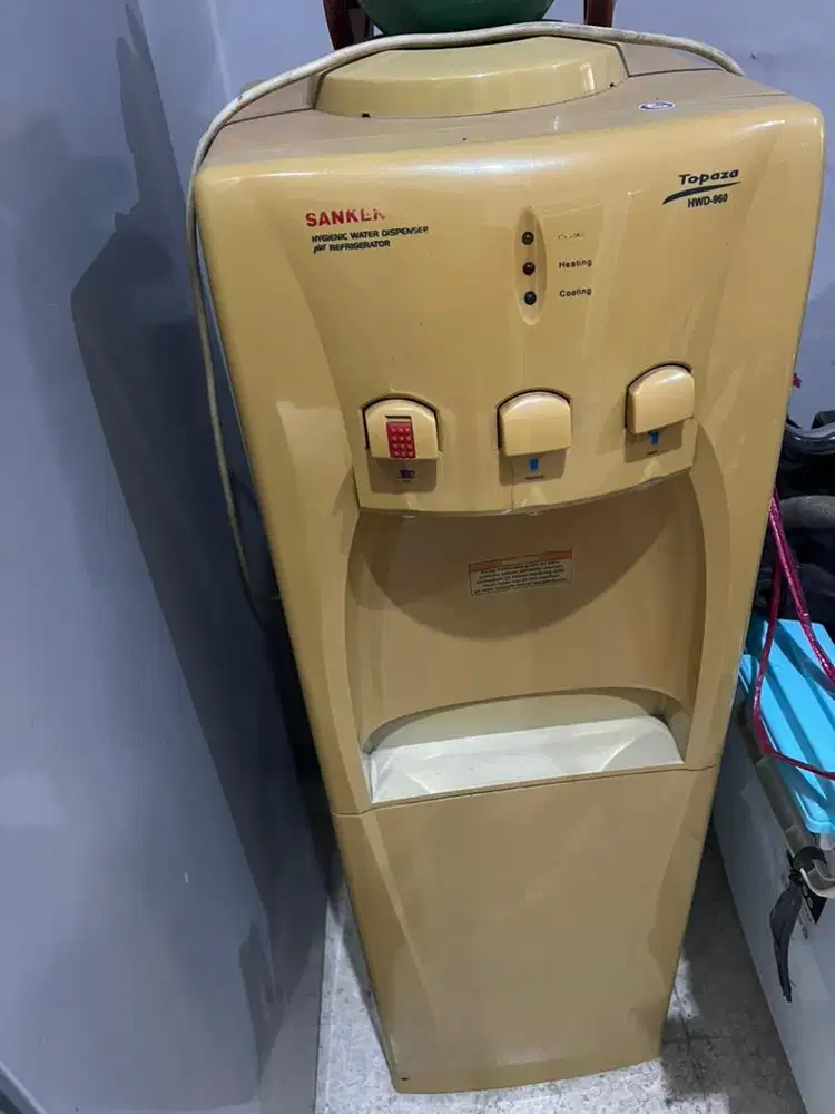 dispenser sanken