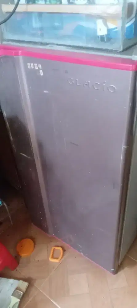 Sharp kulkas 1 pintu normal minus pemakaian aja