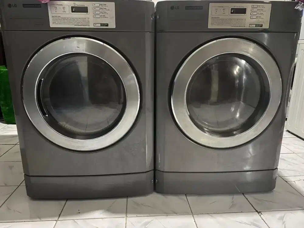 Pengering dan mesin cuci LG