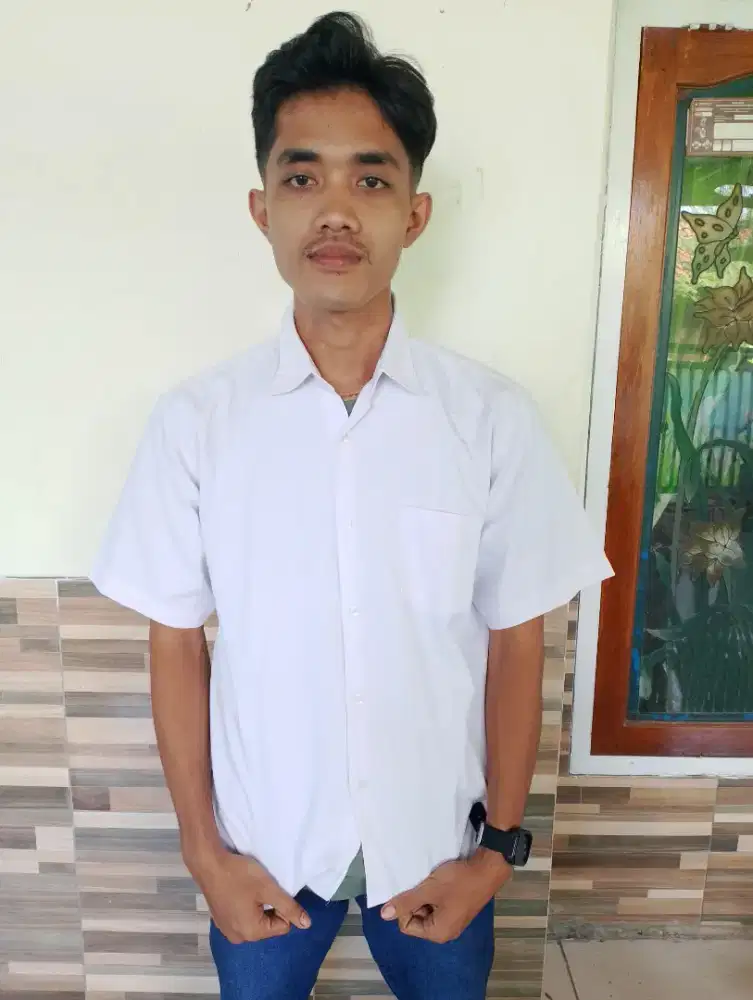Cari pekerjaan apa aja