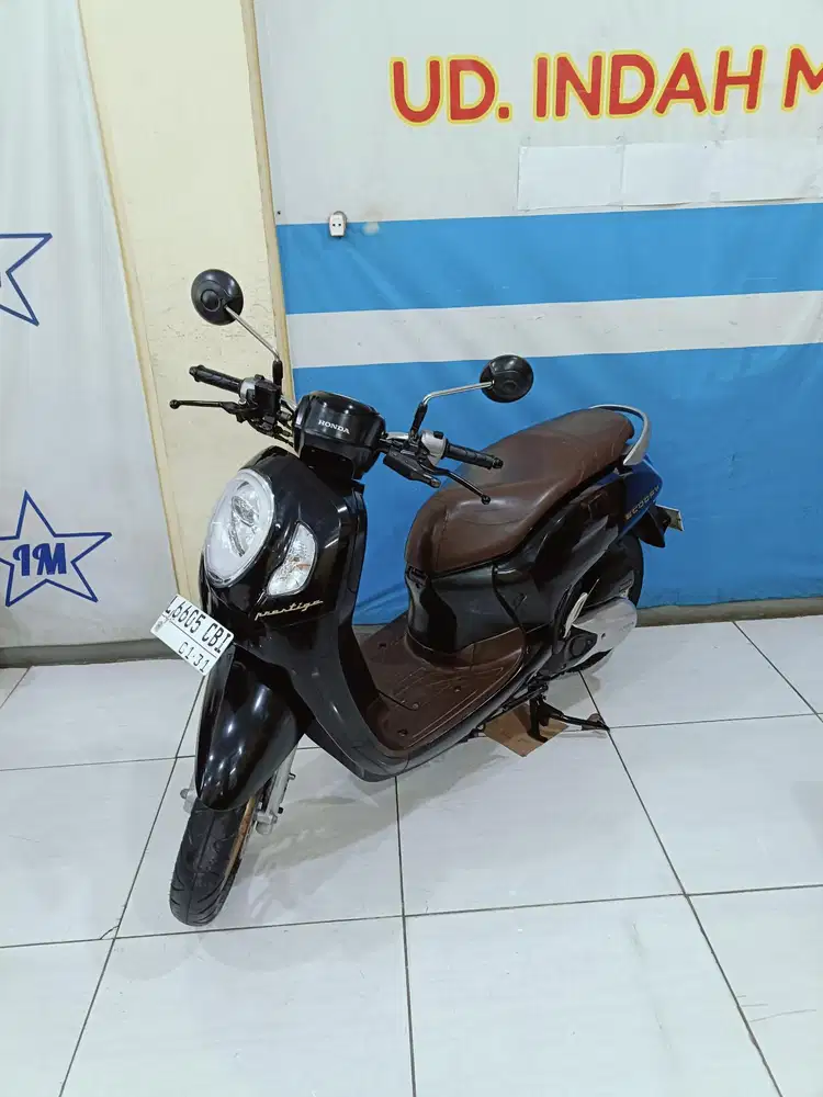 Masih ready HONDA SCOOPY ESP STYLISH PRESTIGE KEYLLES 2021 bisa kredit