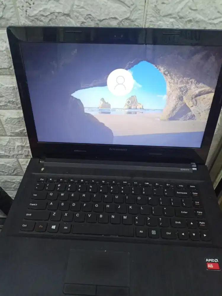 Lenovo G40-45 (AmdA6-6310/4gb/ssd128gb)