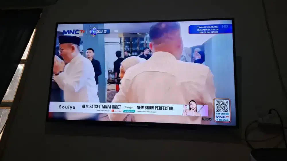 Jual cepat TV 50in smart tv merek sharp