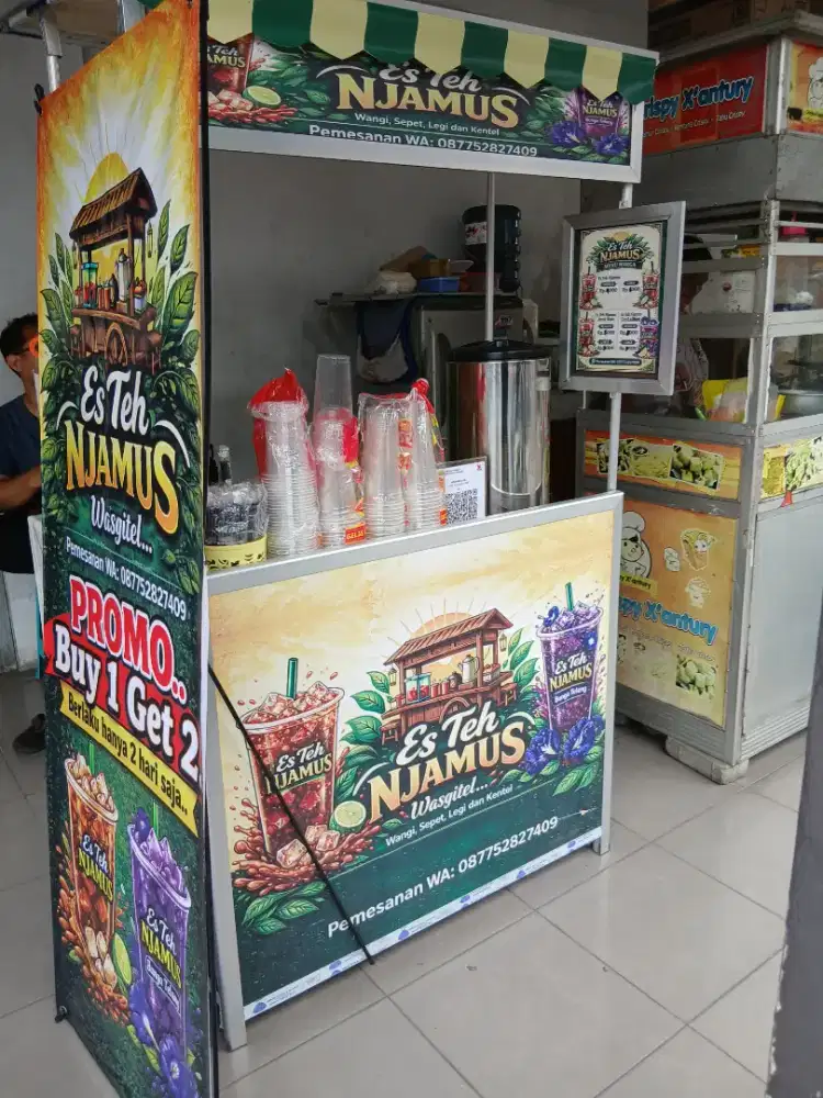 Penjaga Stand Minuman
